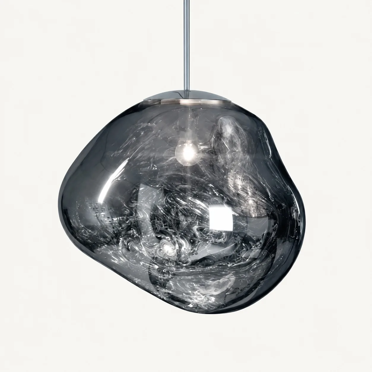 Alec pendant in Silver