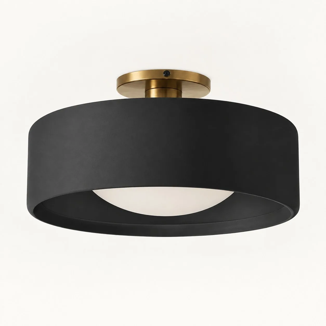 Porcena 14″ / 35.7 cm · Black