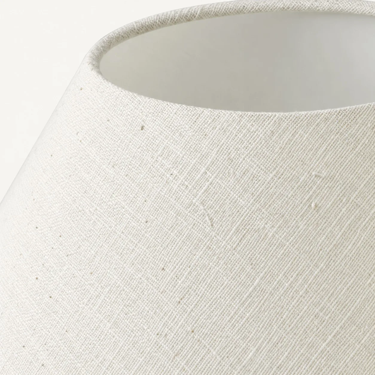 Close view of the woven fabric lampshade